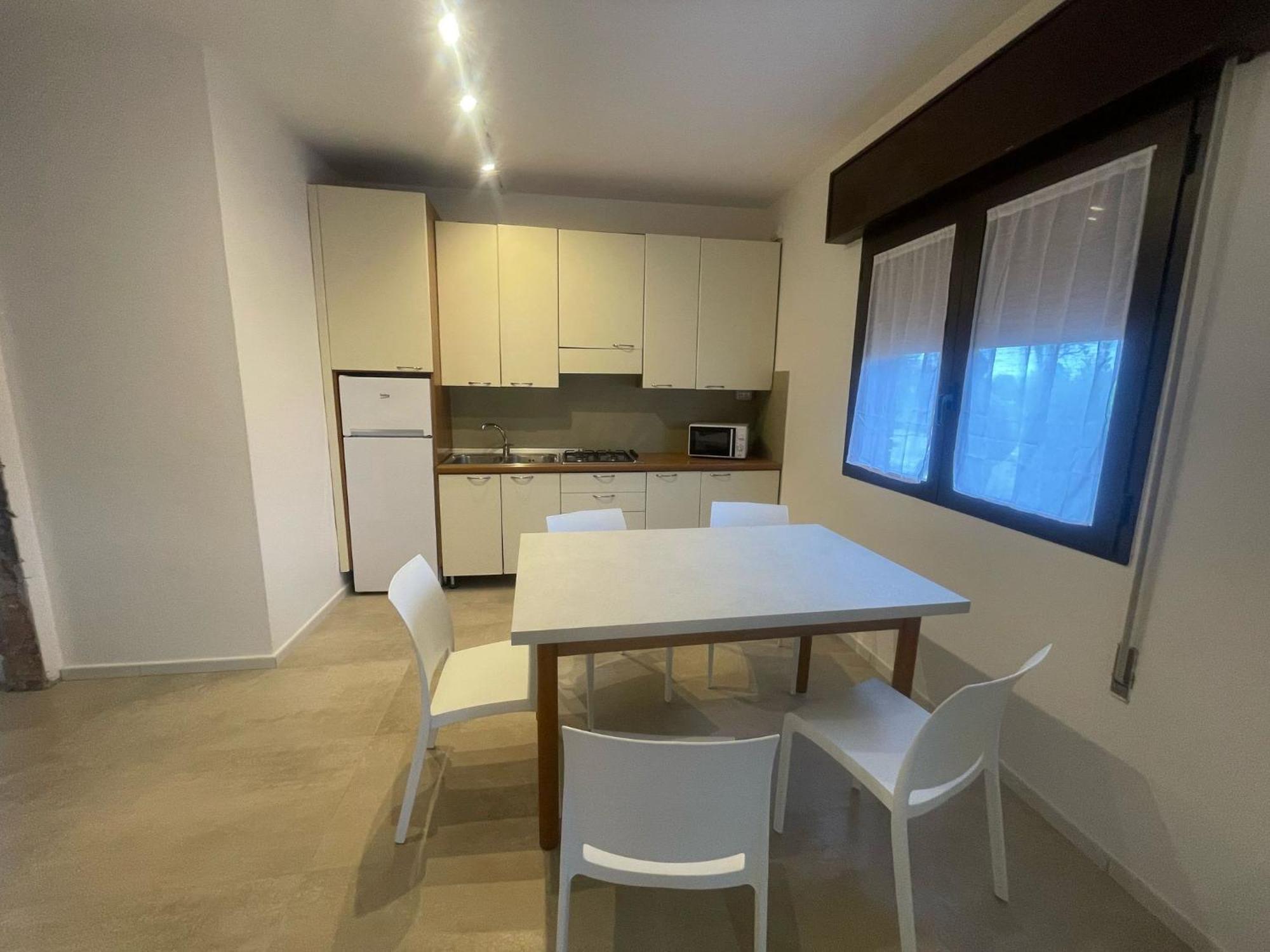 Villa Gloria Appartamento D03 โรโซลีนามาเร ภายนอก รูปภาพ